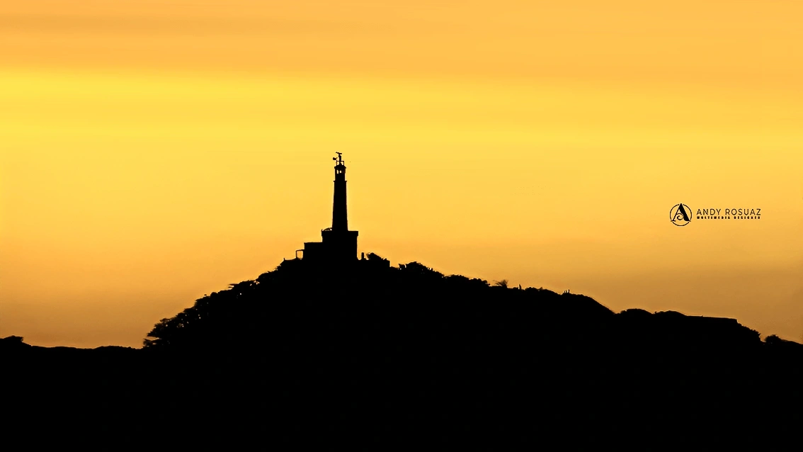 Foto santa marta faro atardecer — Andrés Rodríguez Suazo